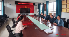 <b>扣问厨师烹调温度节制尺度；环绕食材采购渠道</b>